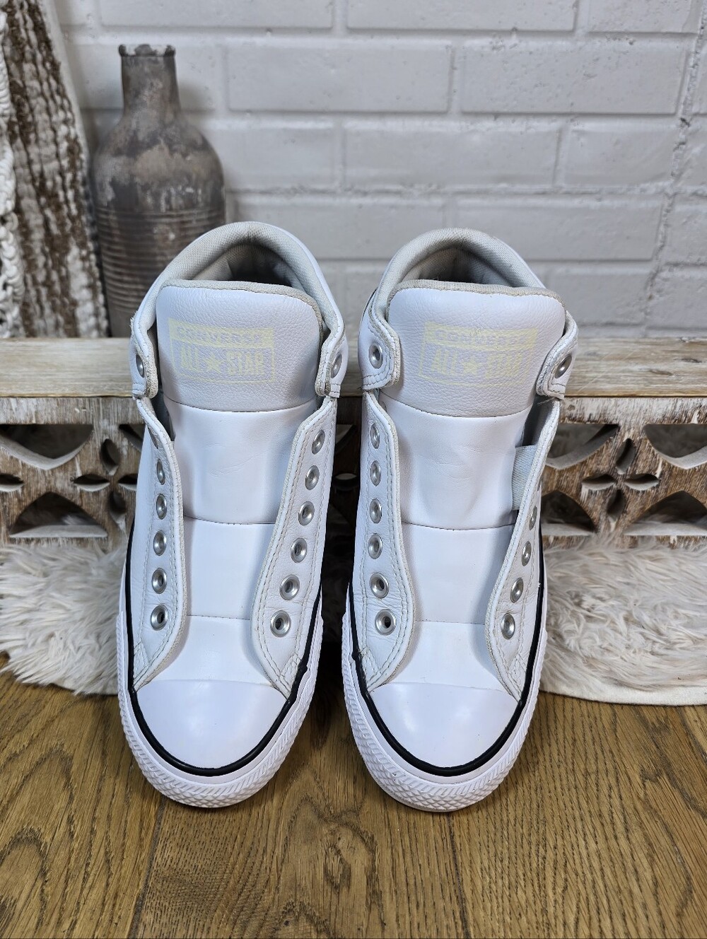 Converse White CTA High Top Leather Sneakers Size 9 Womens - Picture 7 of 11